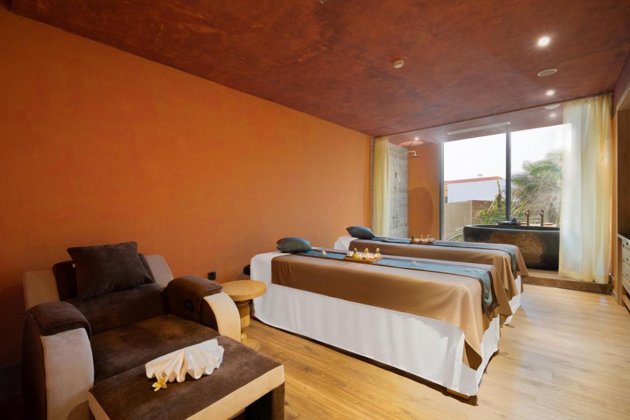 Sala Grand Tuyhoa Hotel Tuy Hoa Luaran gambar