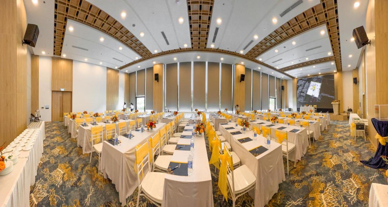 Sala Grand Tuyhoa Hotel Tuy Hoa Luaran gambar