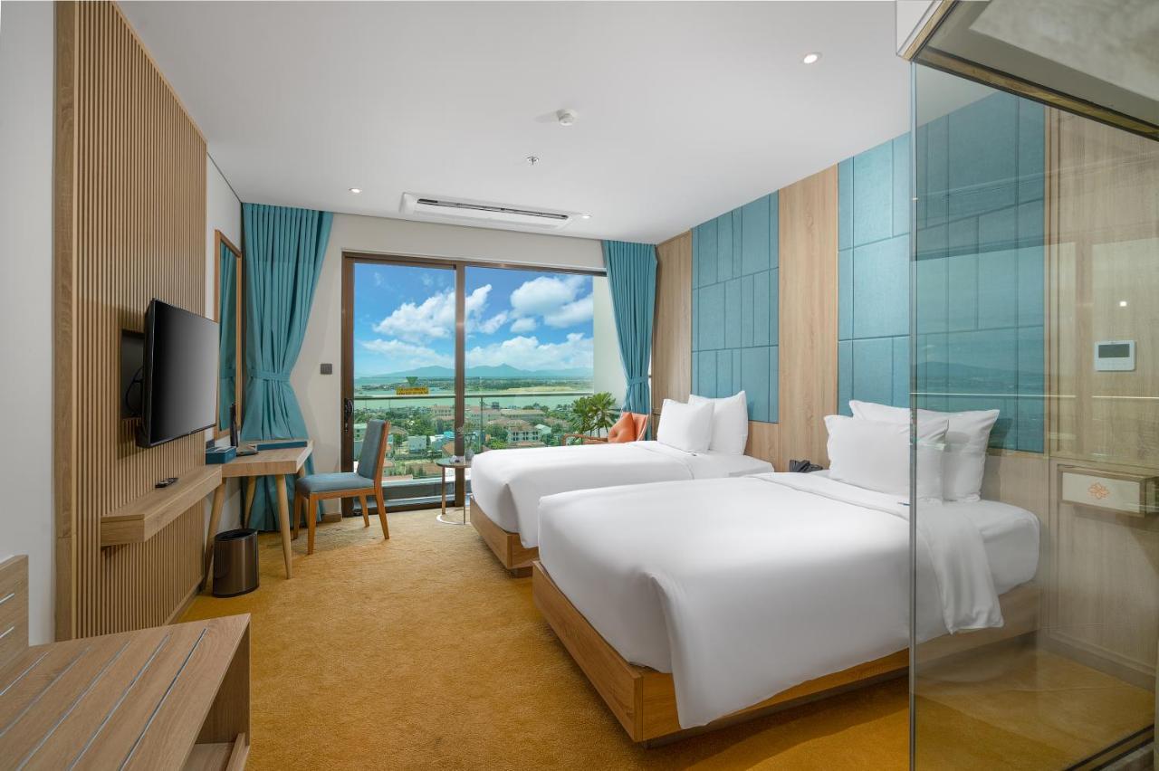 Sala Grand Tuyhoa Hotel Tuy Hoa Luaran gambar